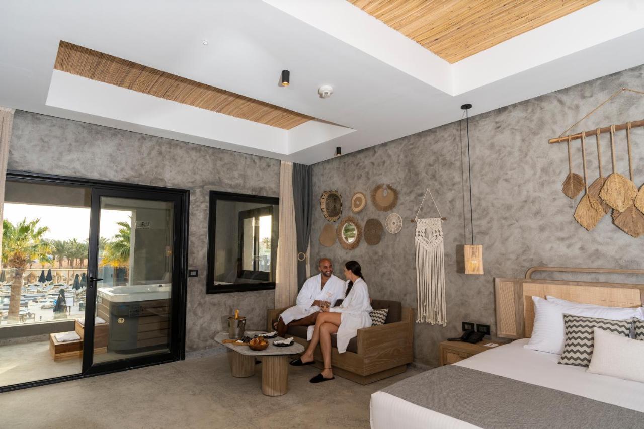Sunrise Tucana Resort Grand Select Hurghada Exterior photo A room at the hotel